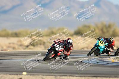 media/Dec-07-2025-CVMA (Sun) [[3e7d2de5dc]]/Race 17-Amateur Formula Middleweight/